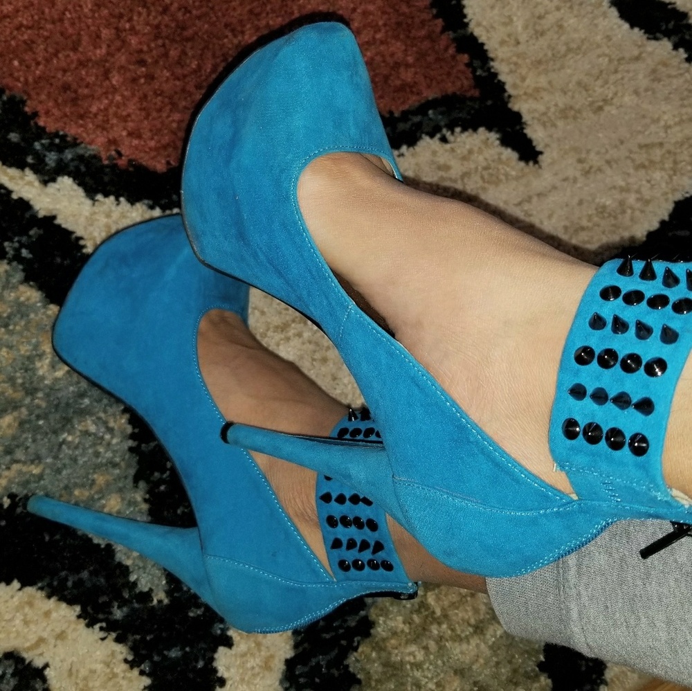 SPIKED PLATFORM / HEELS